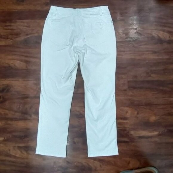 Style & Co Curvy Capri White Denim Jeans Ankle Length Cotton Casual Pants Size 4 - Picture 3 of 12